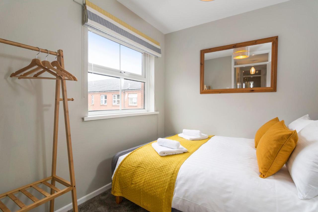 Central Belfast Apartments, Salisbury Eksteriør bilde