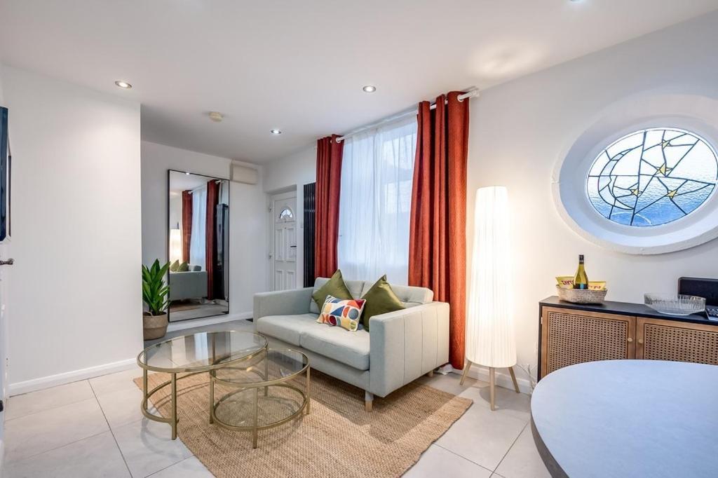 Central Belfast Apartments, Salisbury Rom bilde